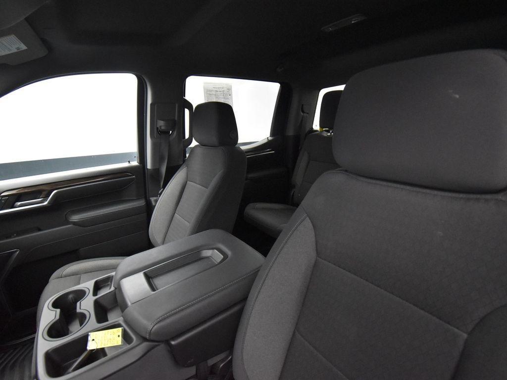 new 2025 Chevrolet Silverado 1500 car, priced at $48,596