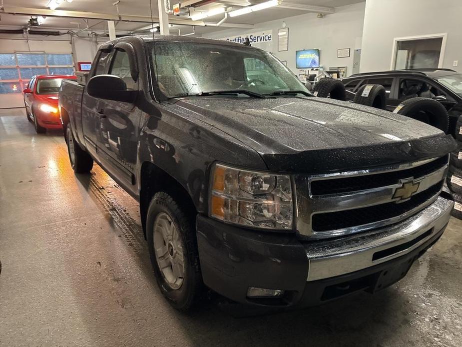 used 2011 Chevrolet Silverado 1500 car, priced at $13,990