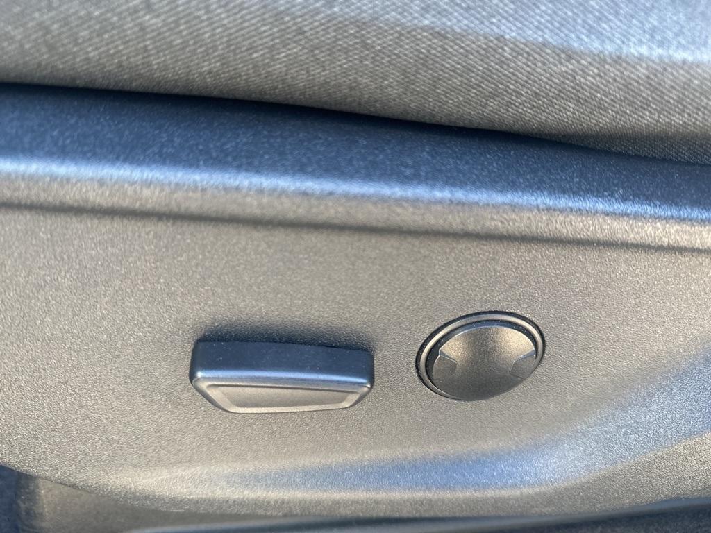 used 2023 Ford F-150 car, priced at $39,985