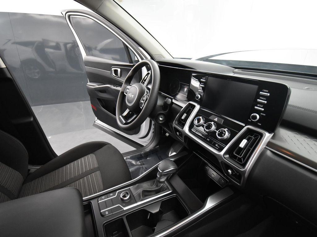 used 2022 Kia Sorento car, priced at $25,000