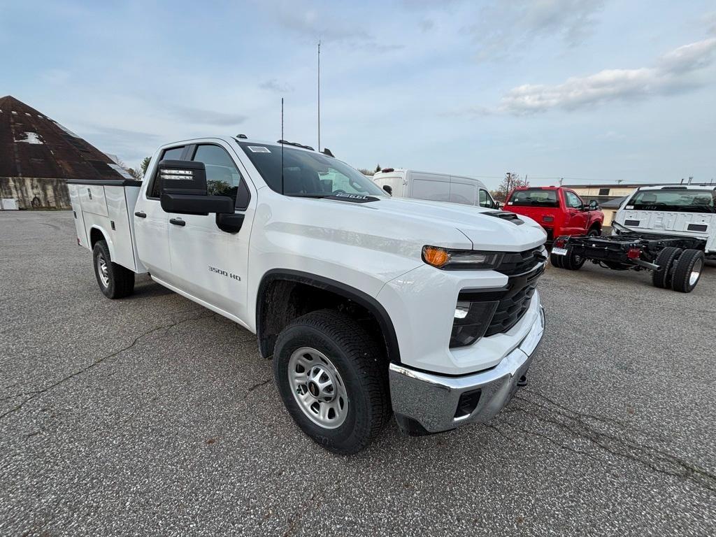 new 2025 Chevrolet Silverado 3500 car, priced at $69,976