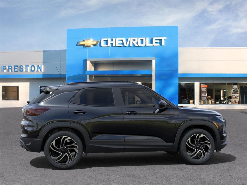 new 2025 Chevrolet TrailBlazer car, priced at $33,680