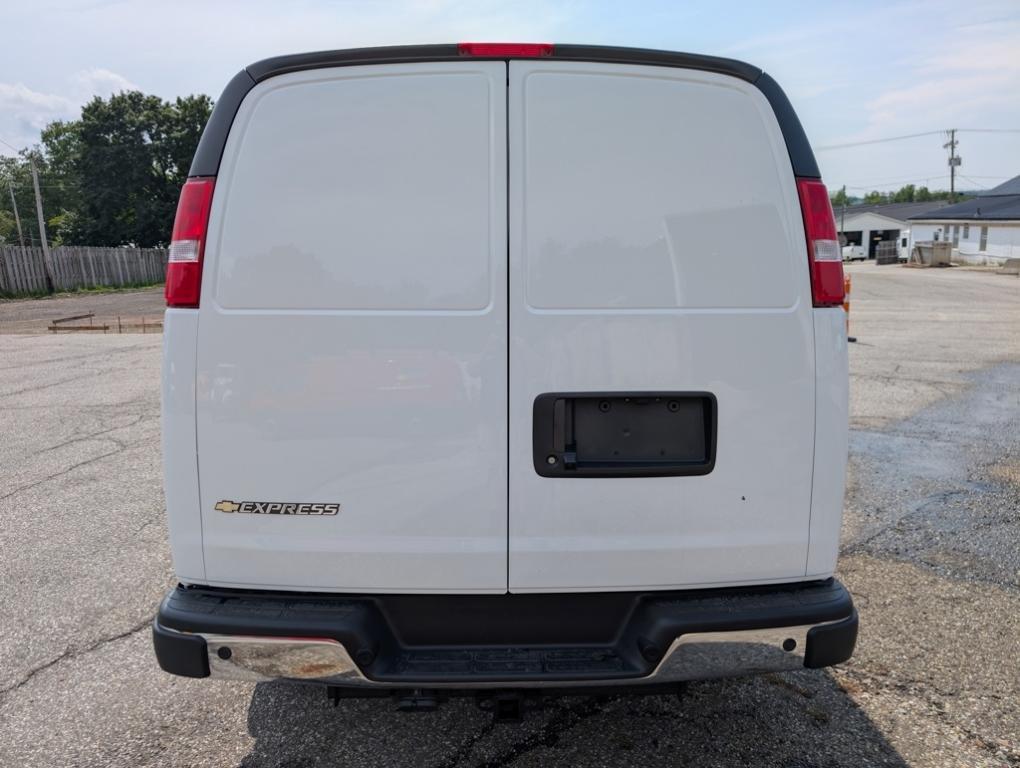 new 2025 Chevrolet Express 3500 car, priced at $52,390