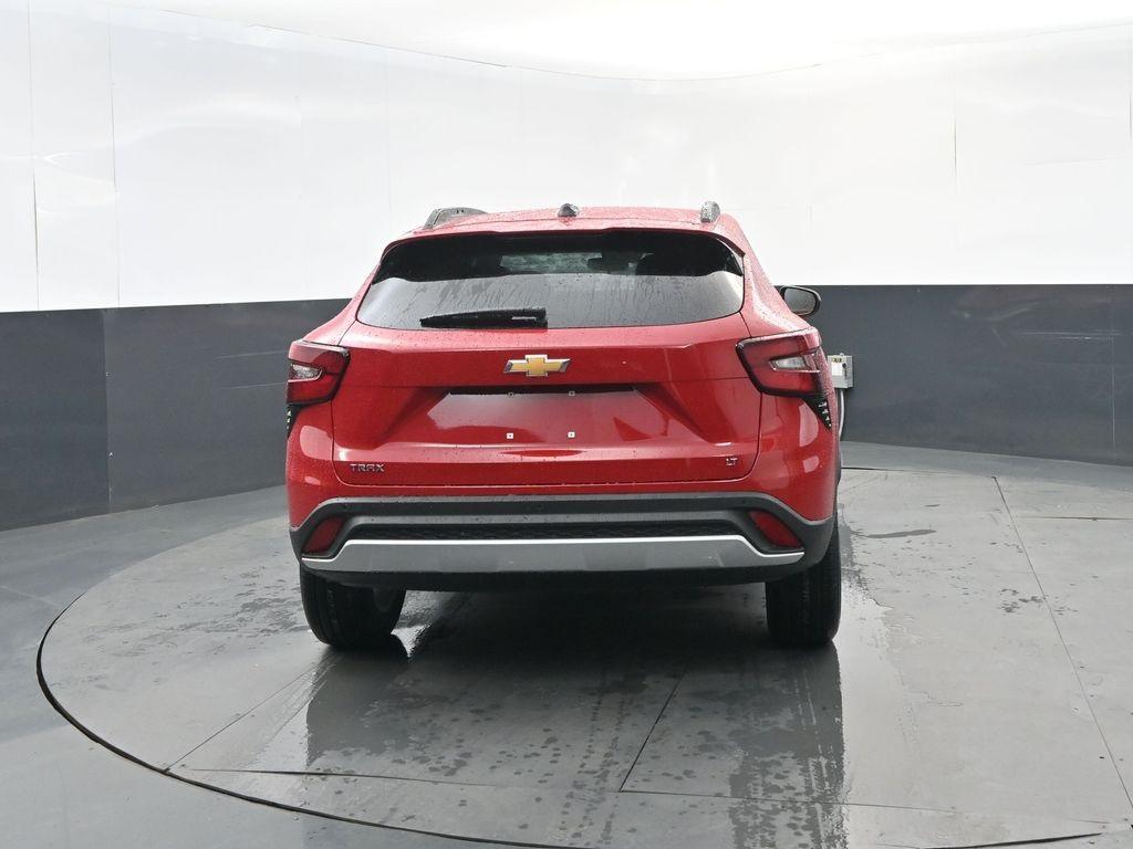 new 2026 Chevrolet Trax car, priced at $25,885