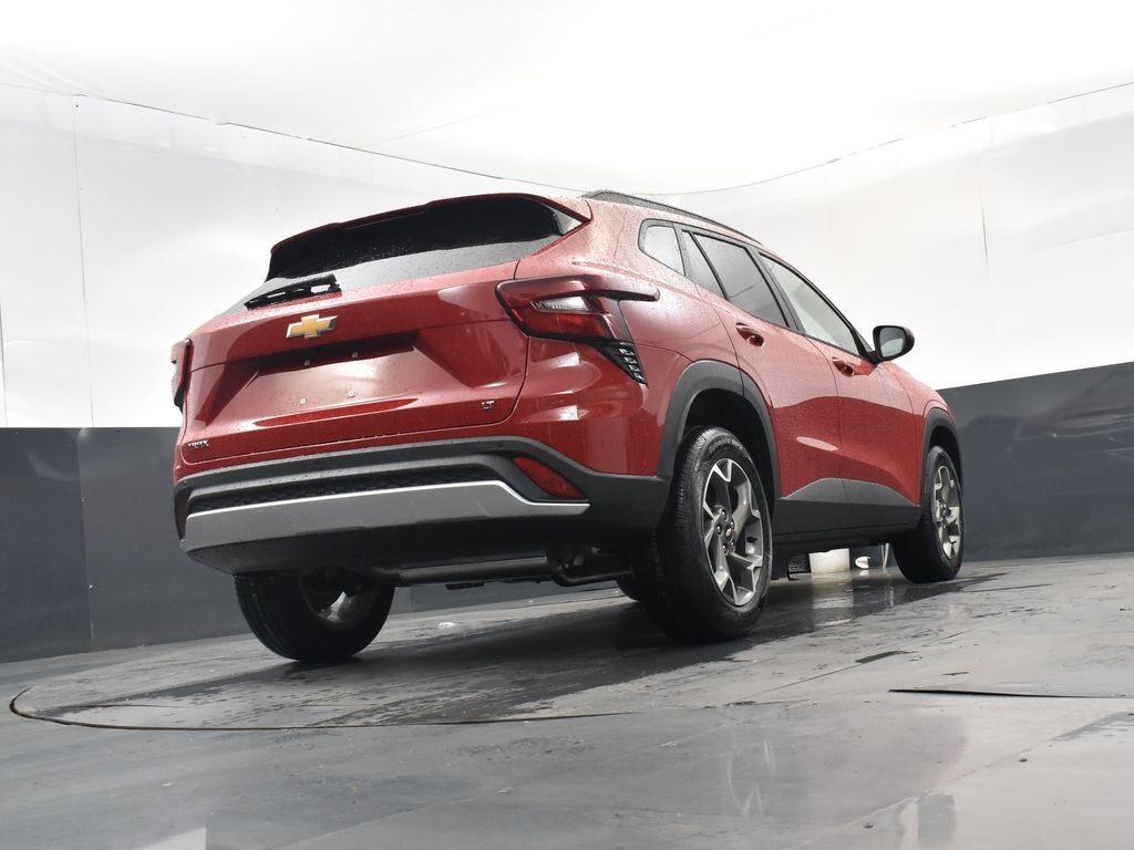 new 2026 Chevrolet Trax car, priced at $25,885