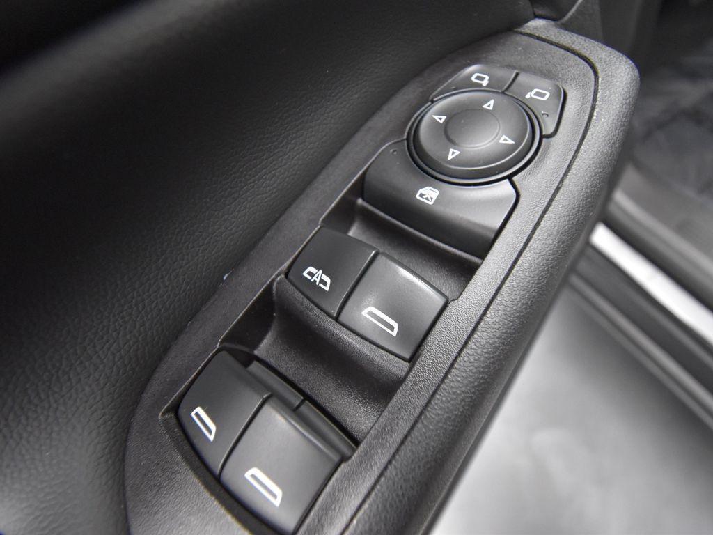 used 2021 Chevrolet Equinox car, priced at $16,995