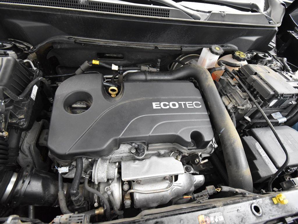 used 2021 Chevrolet Equinox car, priced at $16,995