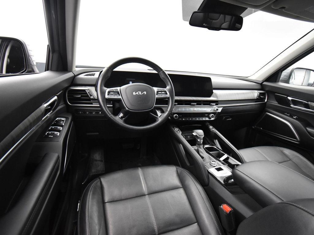 used 2024 Kia Telluride car, priced at $36,516