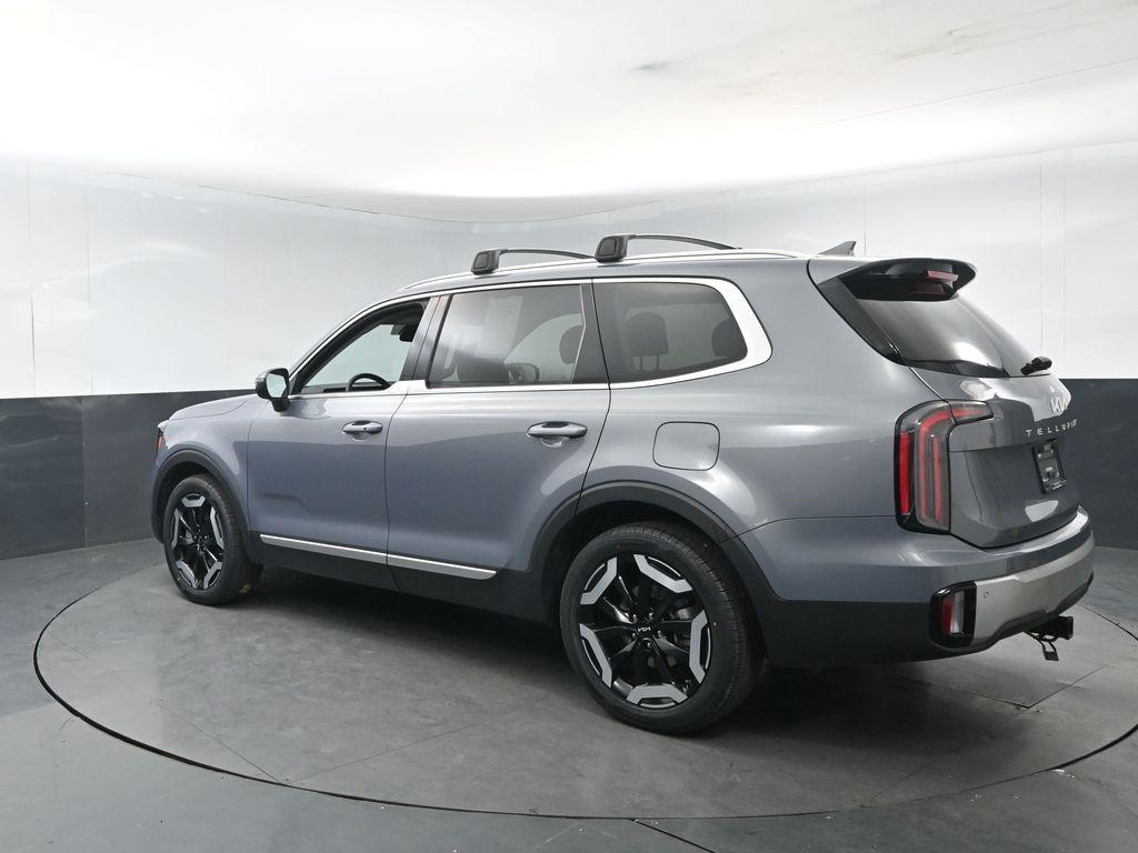 used 2024 Kia Telluride car, priced at $36,516