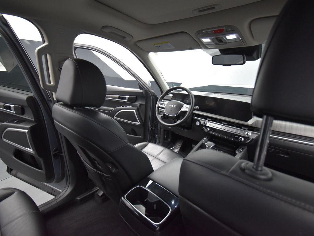 used 2024 Kia Telluride car, priced at $36,516