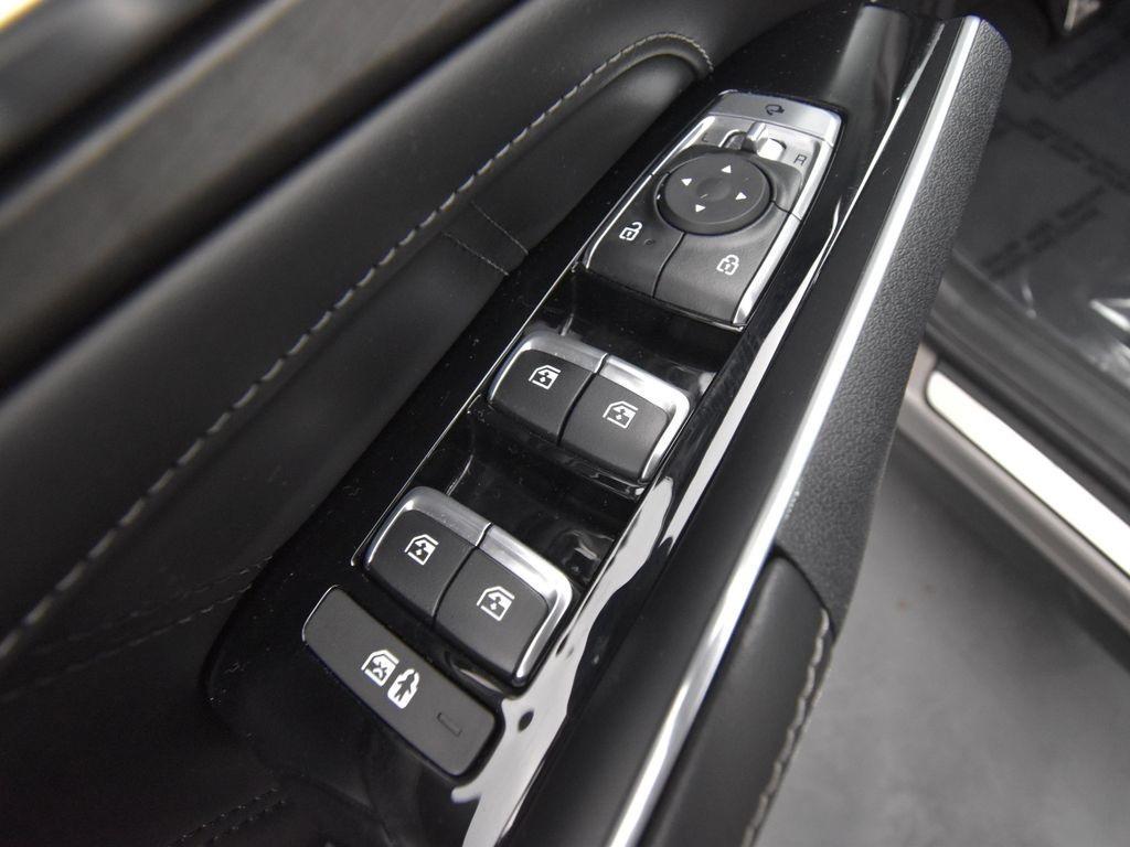 used 2024 Kia Sorento car, priced at $38,500