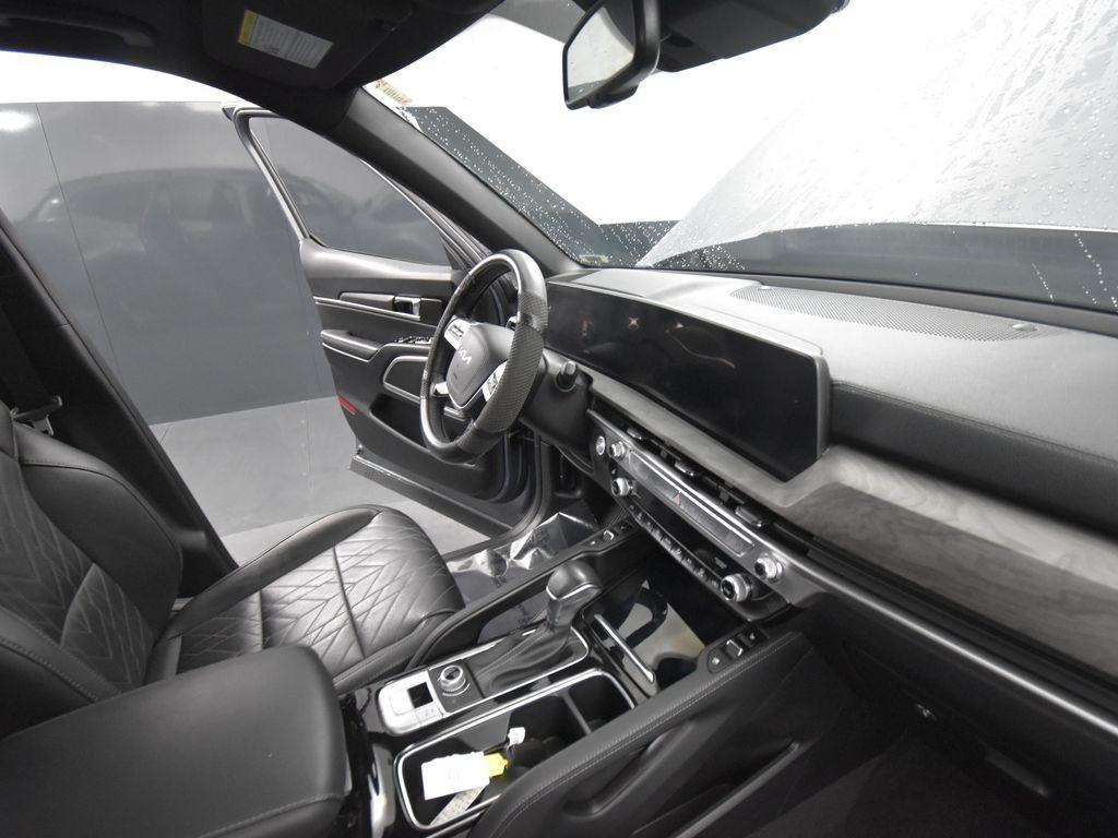 used 2024 Kia Telluride car, priced at $44,000