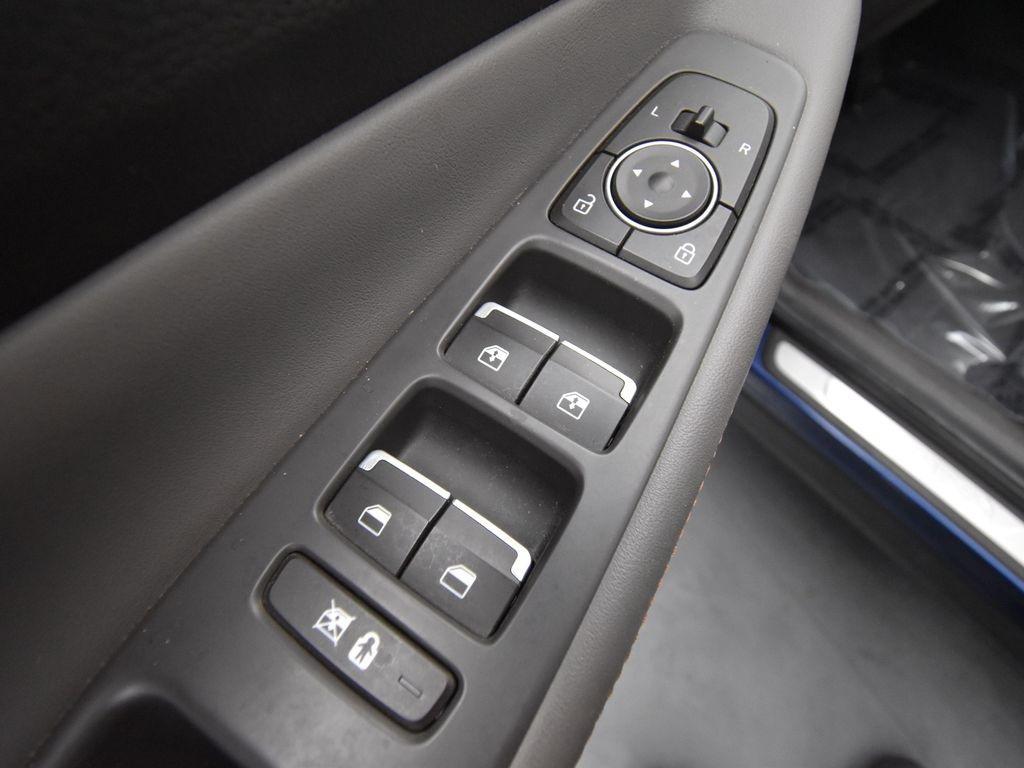 used 2020 Hyundai Santa Fe car, priced at $21,734