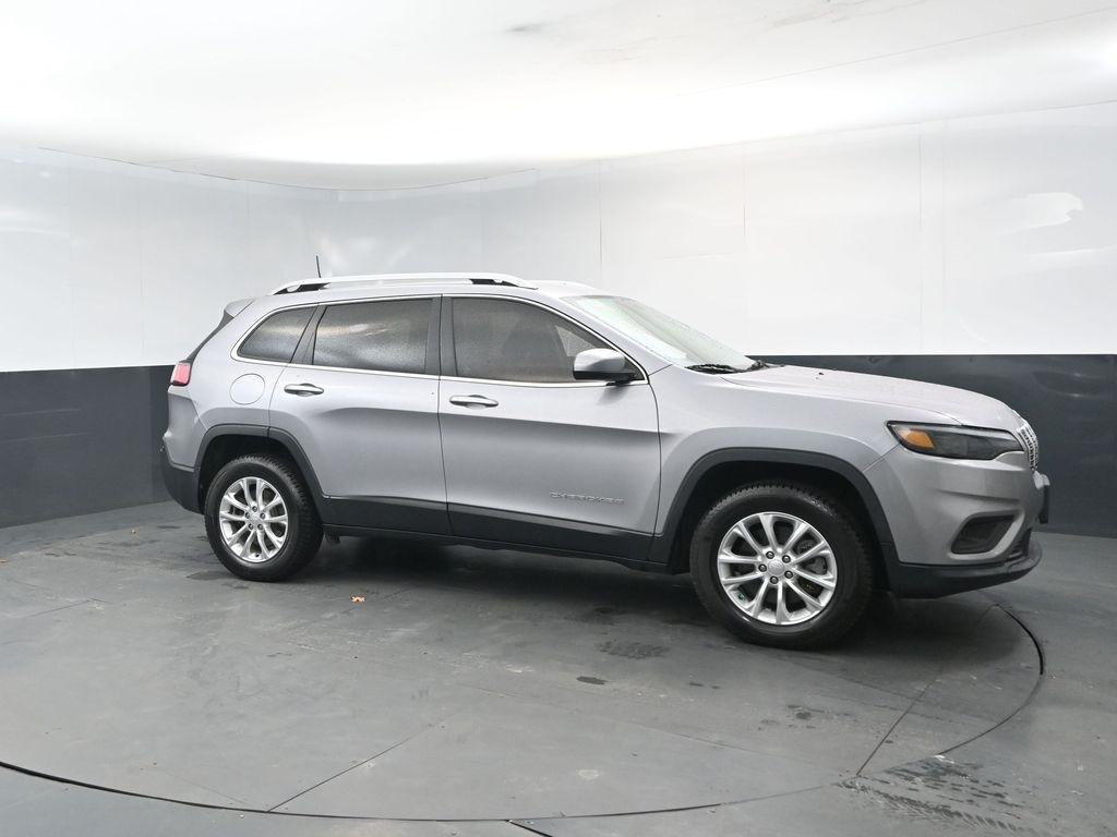 used 2019 Jeep Cherokee car, priced at $17,500