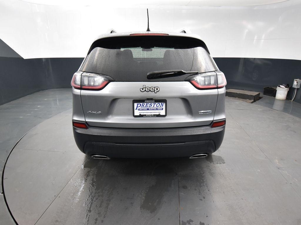 used 2019 Jeep Cherokee car, priced at $17,500