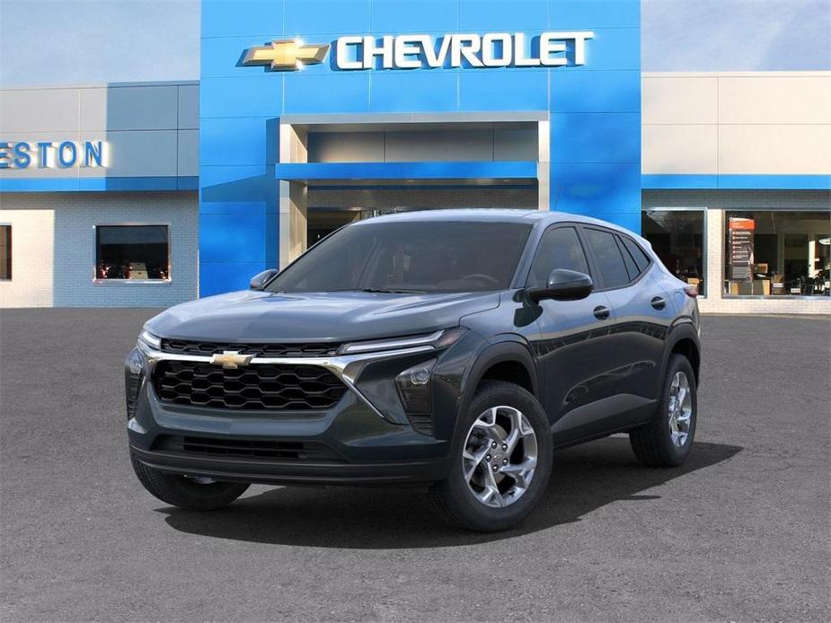 new 2025 Chevrolet Trax car, priced at $22,885