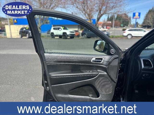 used 2022 Jeep Grand Cherokee car, priced at $24,997