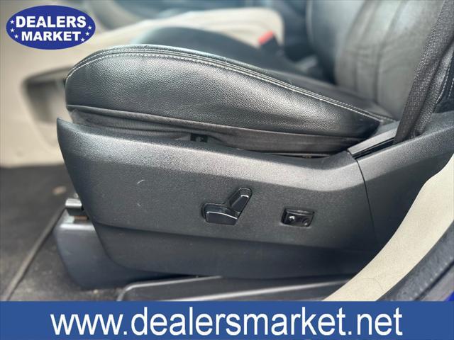 used 2020 Dodge Grand Caravan car, priced at $12,964