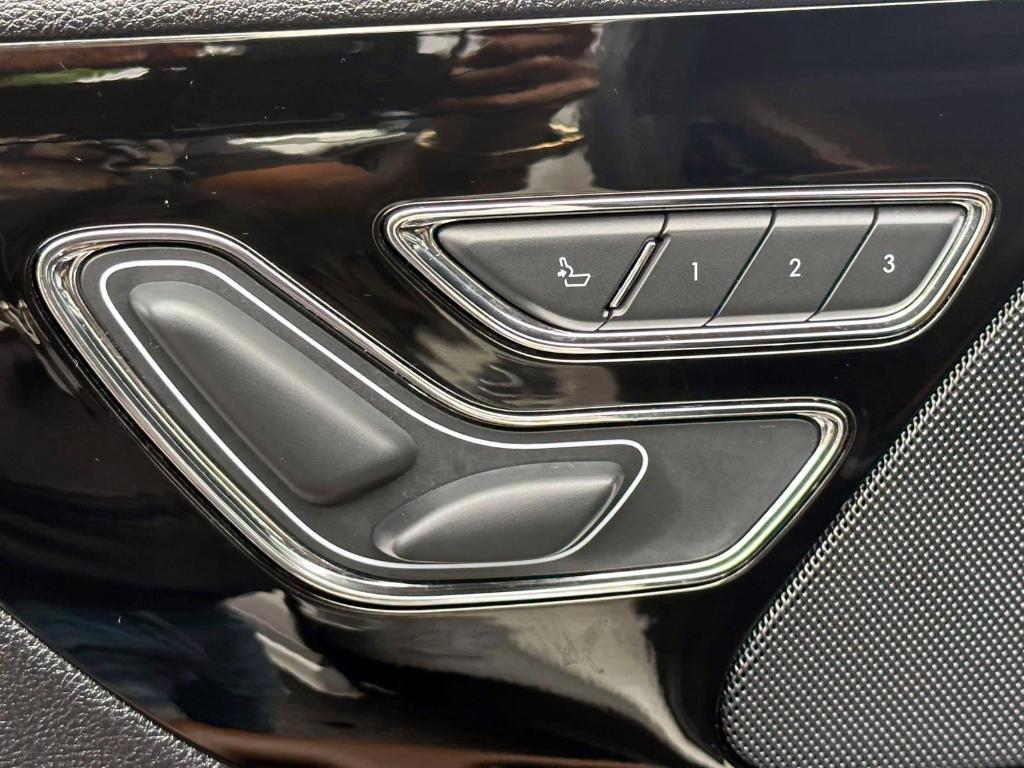 used 2022 Lincoln Aviator car, priced at $41,995