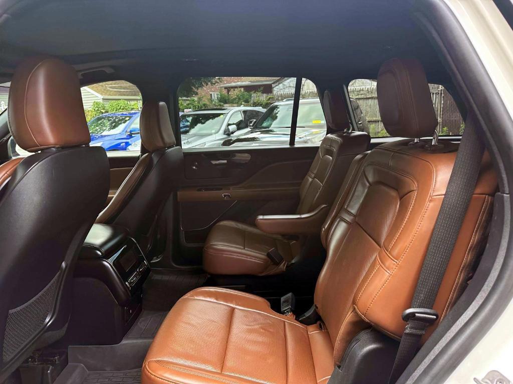 used 2022 Lincoln Aviator car, priced at $41,995