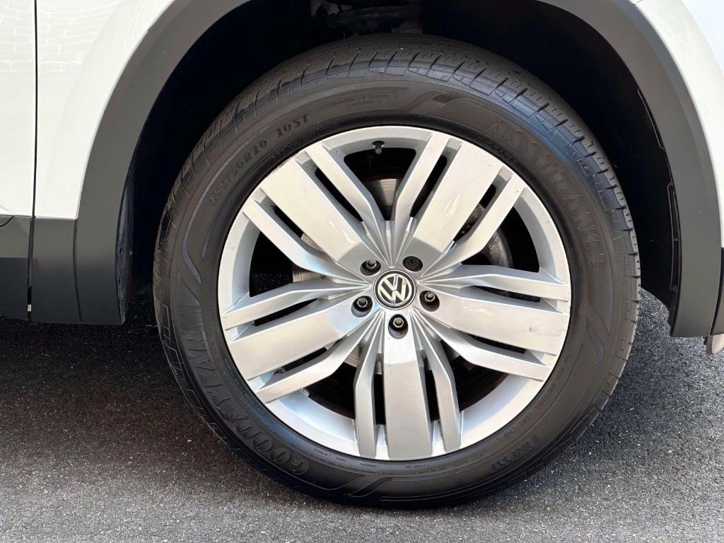 used 2019 Volkswagen Atlas car, priced at $21,995
