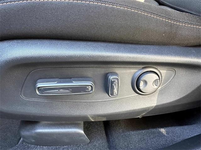 used 2025 Honda CR-V Hybrid car, priced at $33,990