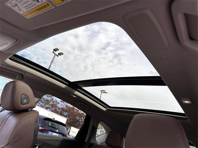 used 2022 Acura RDX car, priced at $32,998