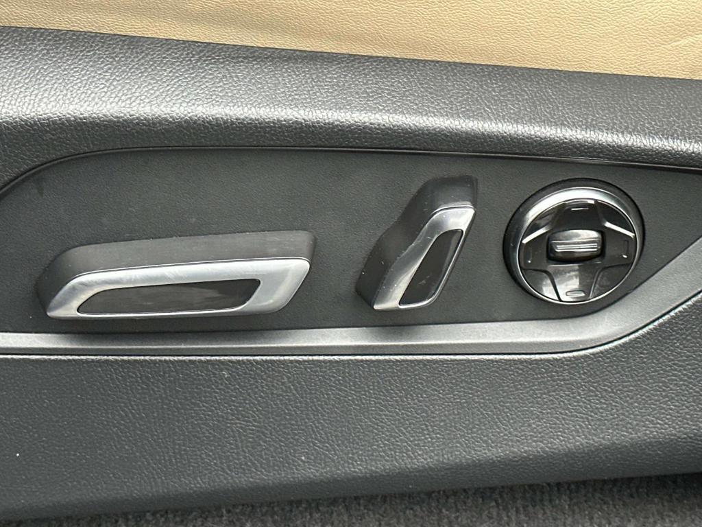 used 2023 Acura MDX car, priced at $46,995