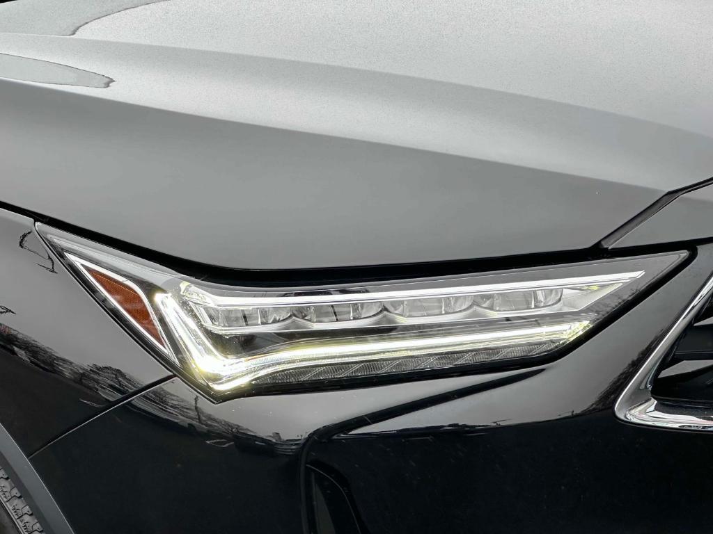 used 2023 Acura MDX car, priced at $46,995
