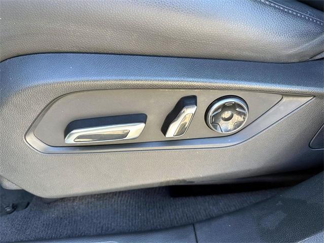 used 2023 Acura RDX car, priced at $29,895