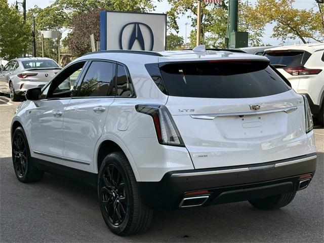 used 2021 Cadillac XT5 car, priced at $27,888