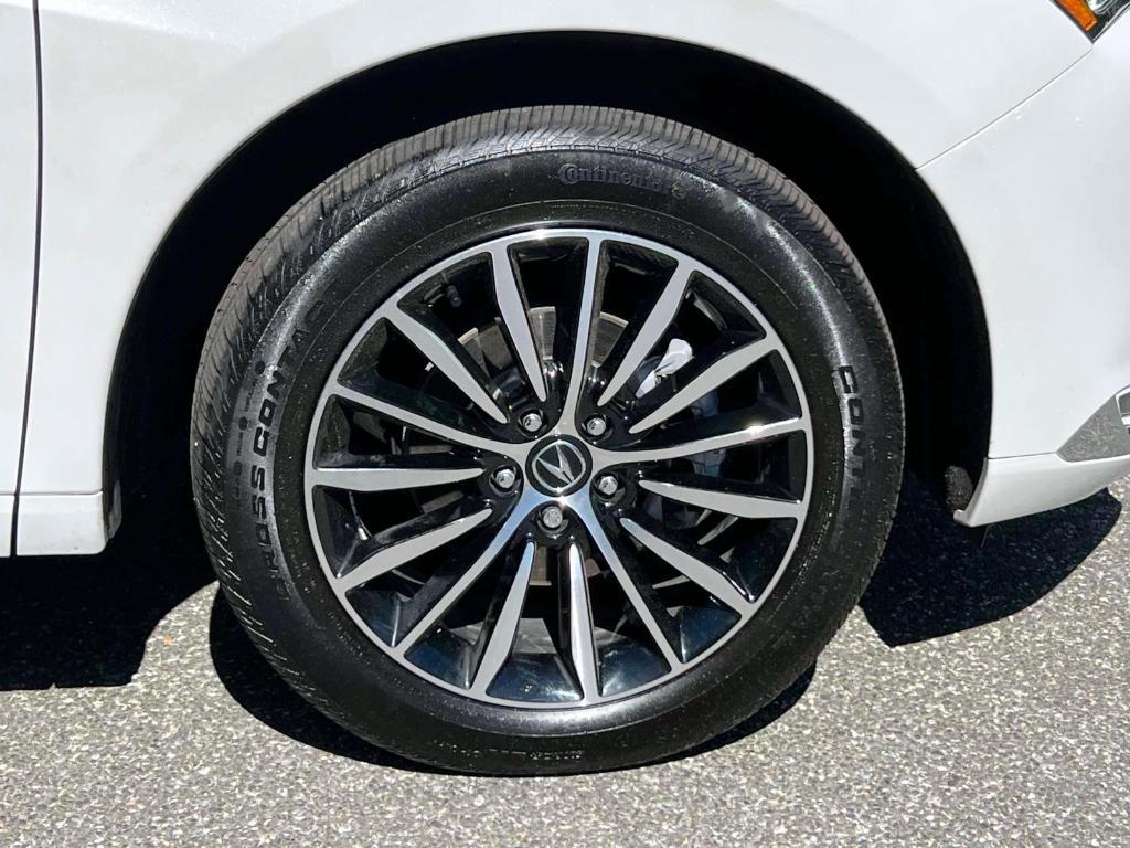 used 2025 Acura RDX car, priced at $47,995