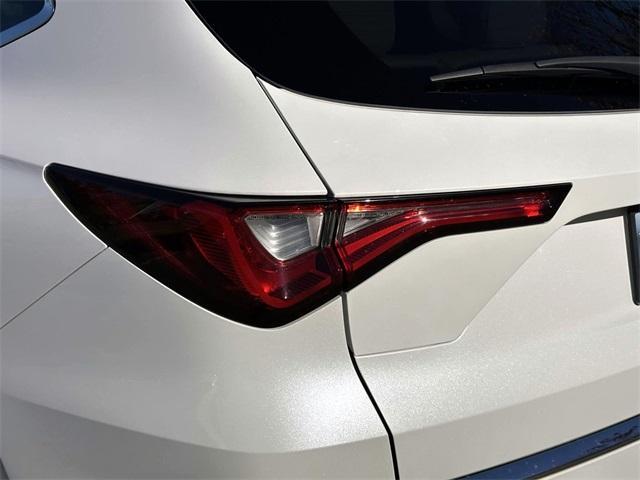 used 2023 Acura MDX car, priced at $44,990
