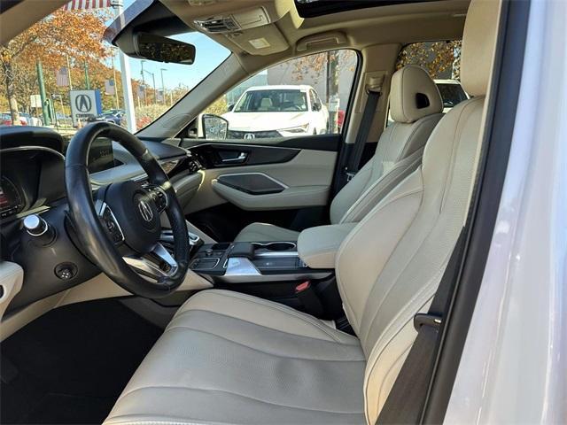 used 2023 Acura MDX car, priced at $44,990