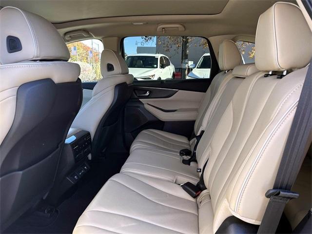 used 2023 Acura MDX car, priced at $44,990