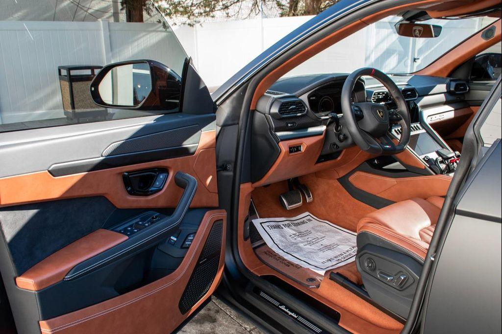 used 2023 Lamborghini Urus car, priced at $249,900
