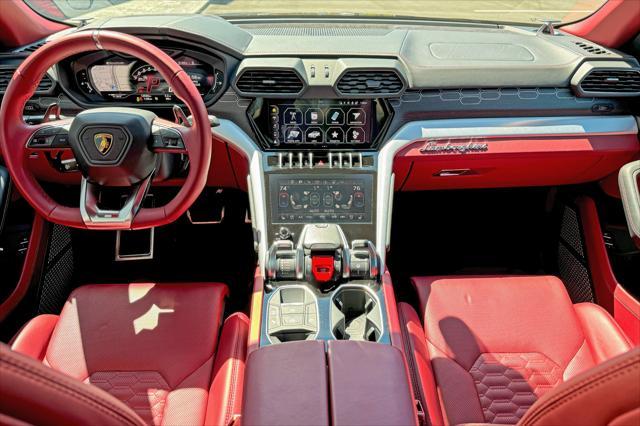 used 2022 Lamborghini Urus car, priced at $224,900