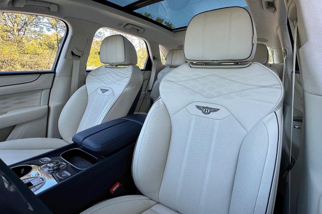 new 2025 Bentley Bentayga car, priced at $244,565