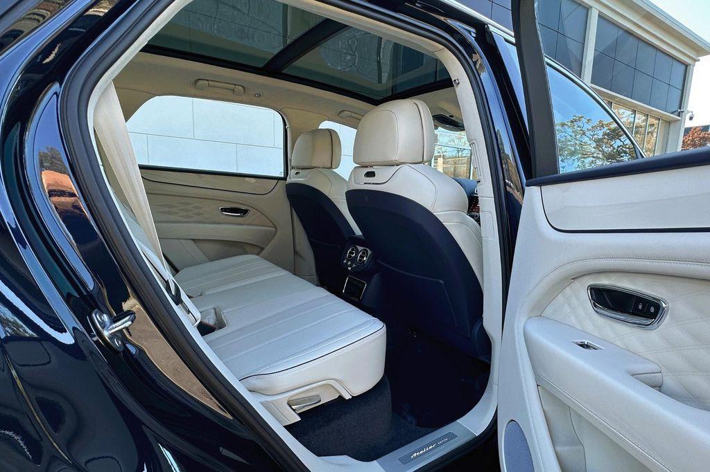 new 2025 Bentley Bentayga car, priced at $244,565