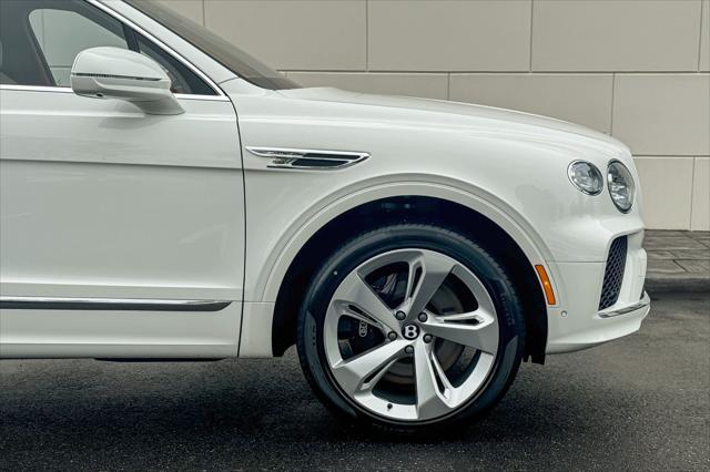 new 2025 Bentley Bentayga car, priced at $215,230