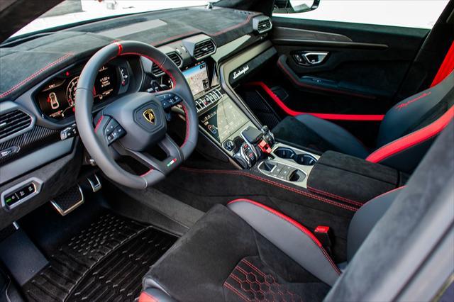 used 2024 Lamborghini Urus car, priced at $289,900