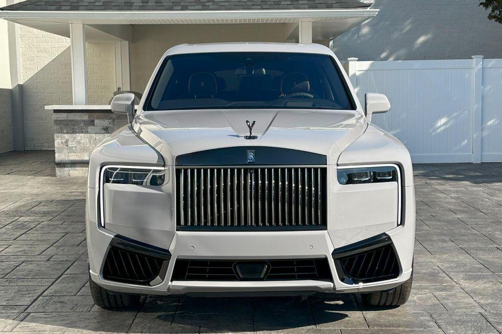 new 2025 Rolls-Royce Cullinan car, priced at $530,250