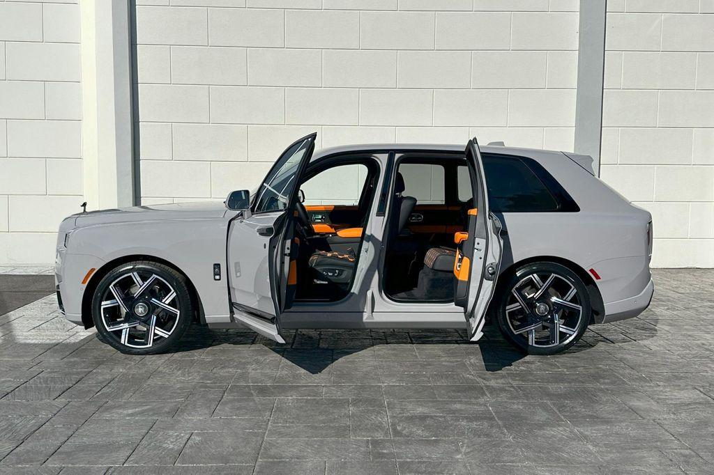 new 2025 Rolls-Royce Cullinan car, priced at $530,250