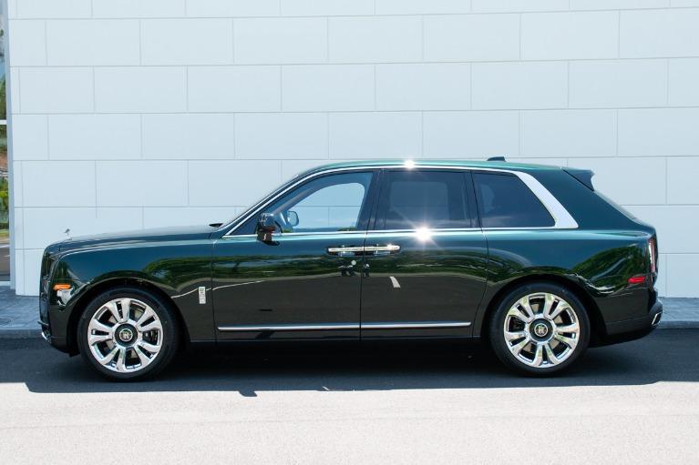 new 2024 Rolls-Royce Cullinan car, priced at $398,325