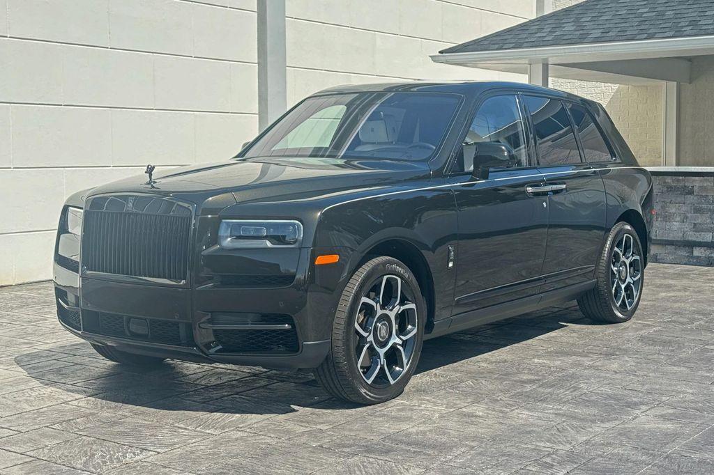 used 2023 Rolls-Royce Cullinan car, priced at $369,900