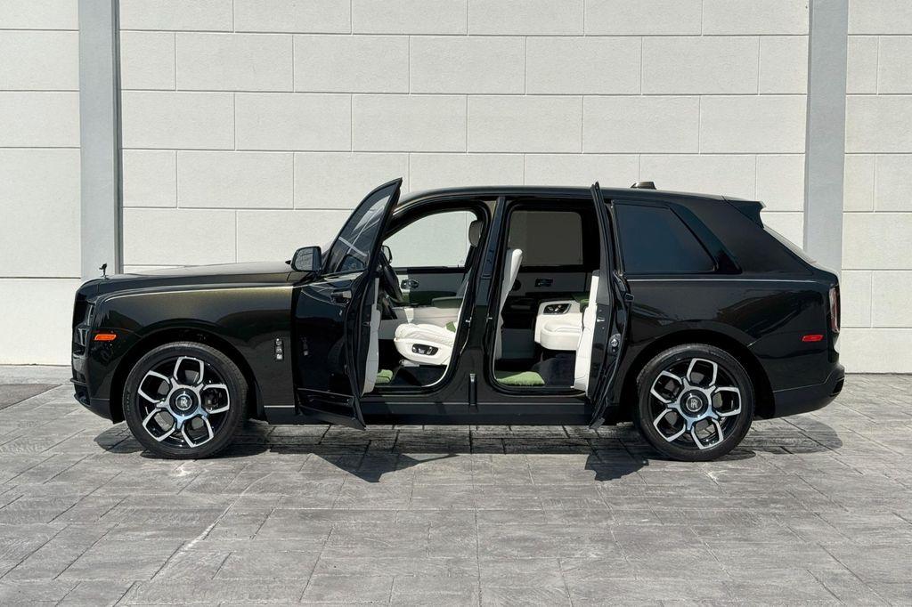 used 2023 Rolls-Royce Cullinan car, priced at $369,900