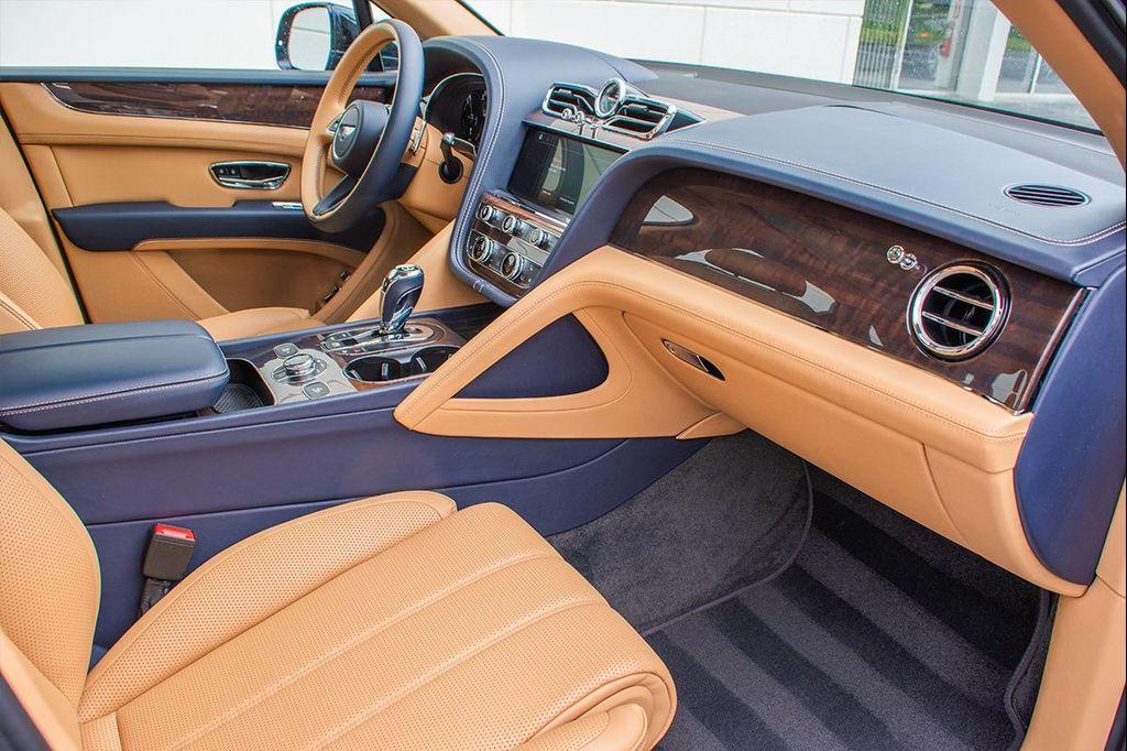used 2021 Bentley Bentayga Hybrid car, priced at $116,500