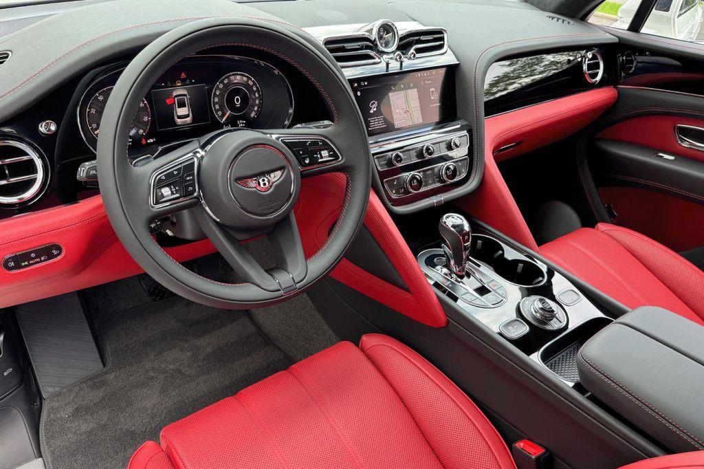 new 2025 Bentley Bentayga car, priced at $230,620
