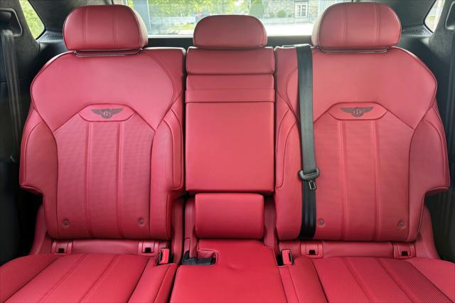 new 2025 Bentley Bentayga car, priced at $225,930