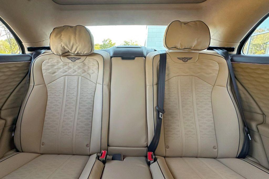 new 2025 Bentley Flying Spur car, priced at $299,900
